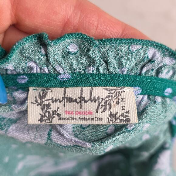 FreePeople Intimately SzM Green Polka-dot Floral Extra Wide BellSleeve top FLAW! - Picture 3 of 14